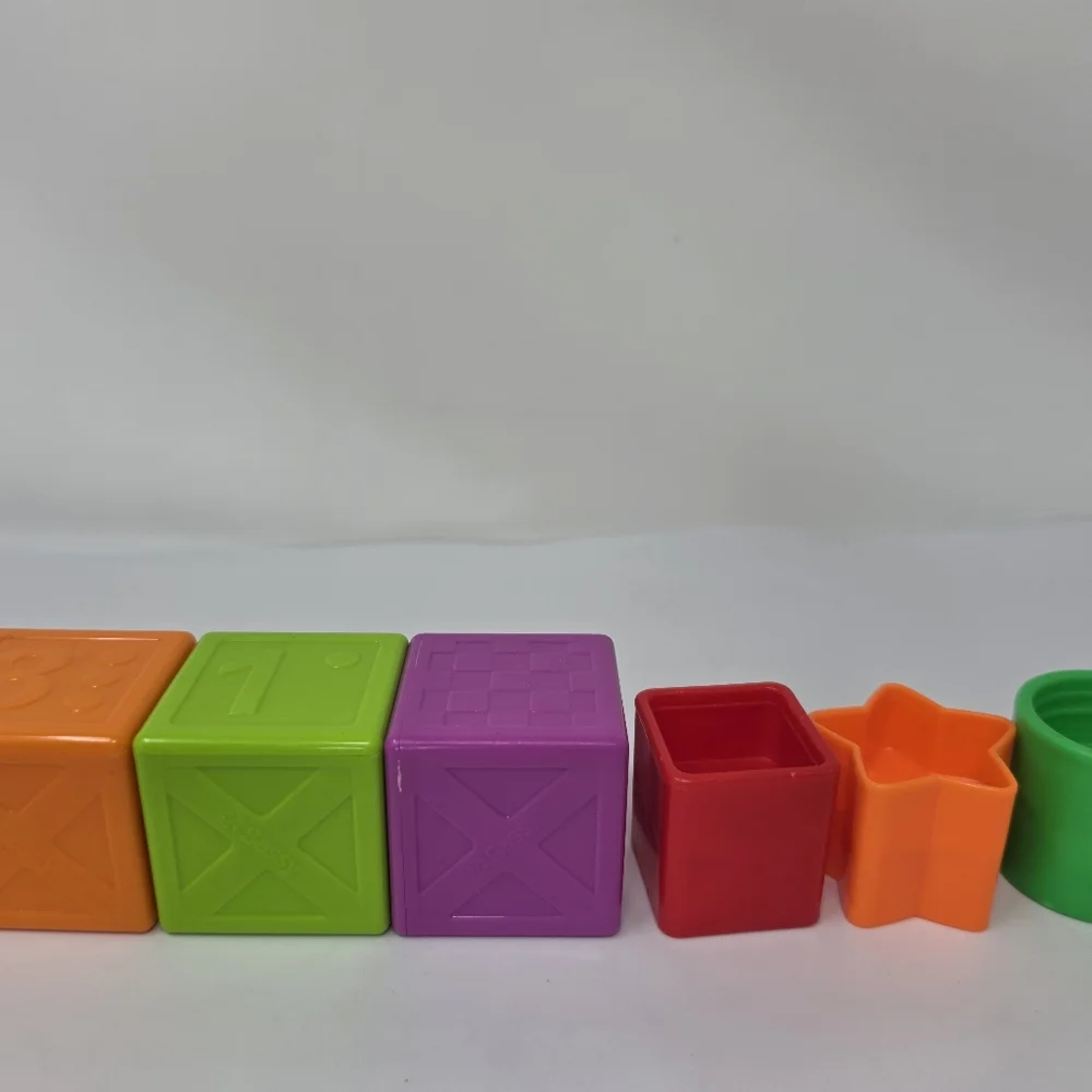Plastic Blocks 1 2 3 Shapes Lot of 6